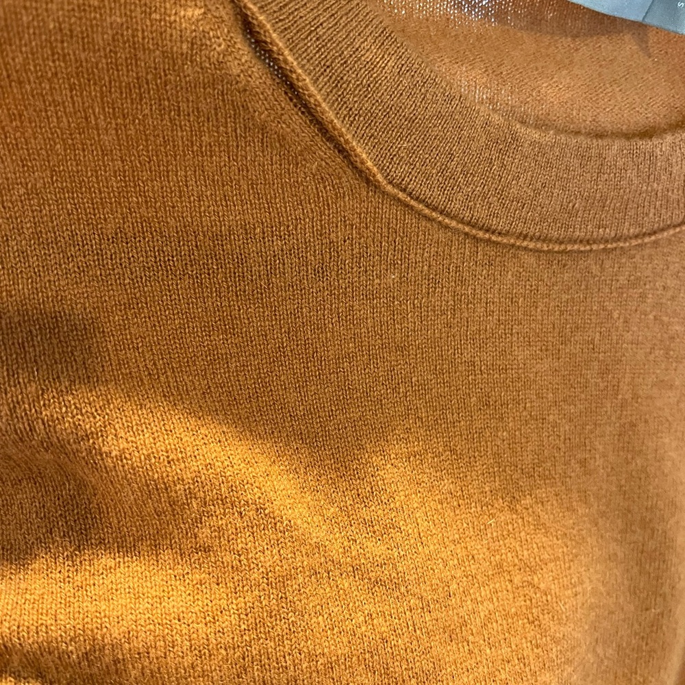 Vince Women's Tan Brown Crew Neck Cashmere Sweater Sz Small - Picture 2 of 2